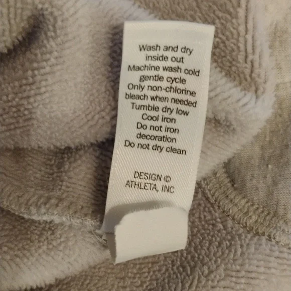 Athleta Size Medium Hooded Sweatshirt Dress.. Supercute For Spring! - Picture 14 of 15